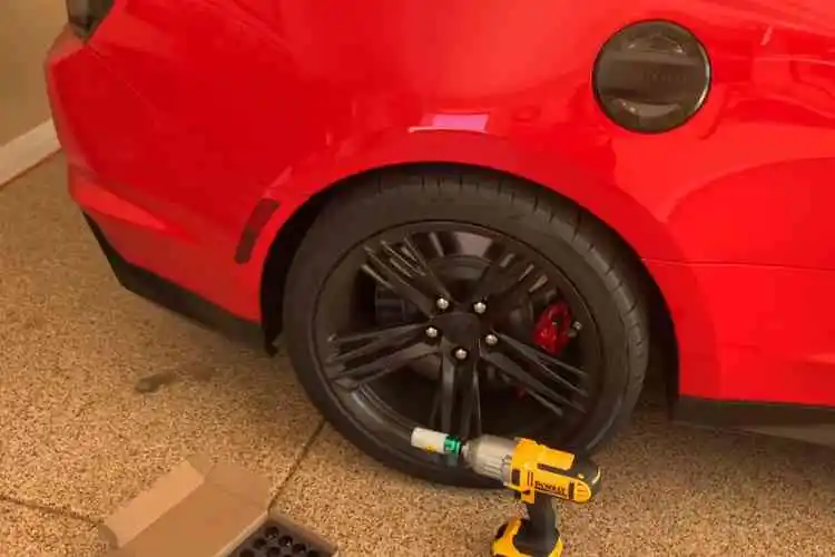 Do Red Lug Nuts Look Good On Black Wheels